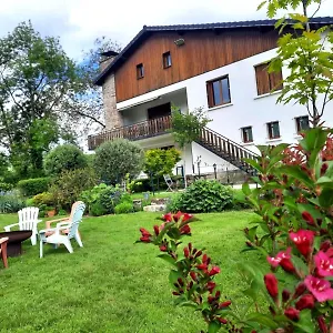 Le Jardin De Moulis, Saint Girons, Ariege, Pyrenees, Bed & Breakfast