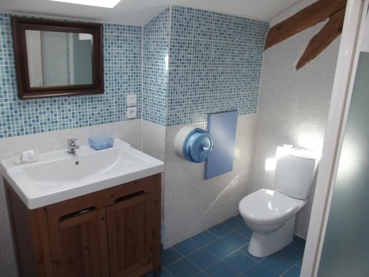 Le Vinagrou Bed and Breakfast Concots Bed & Breakfast